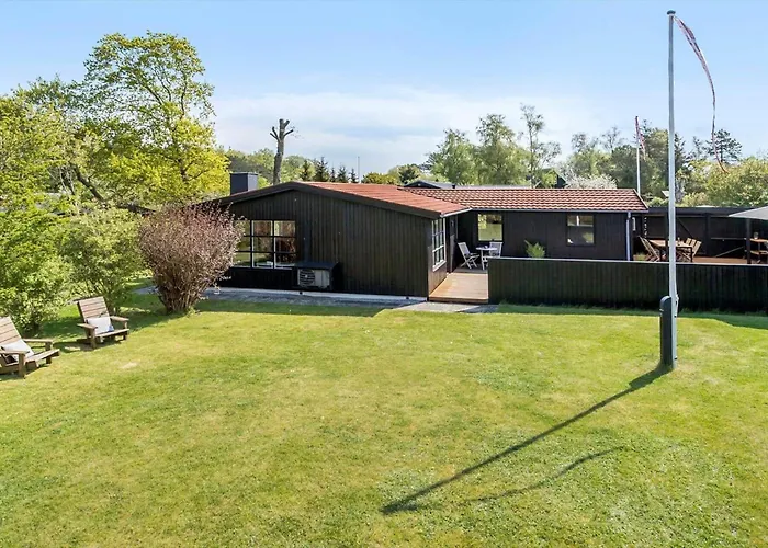 30407-odder-strandparksvej-49 *